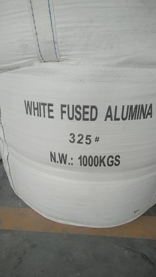 corindón blanco